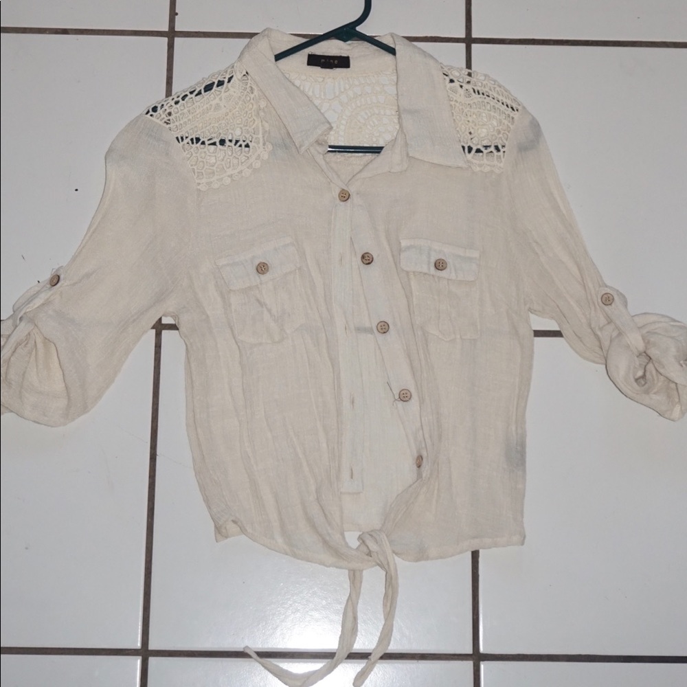 Top, cream, embroidered on the top